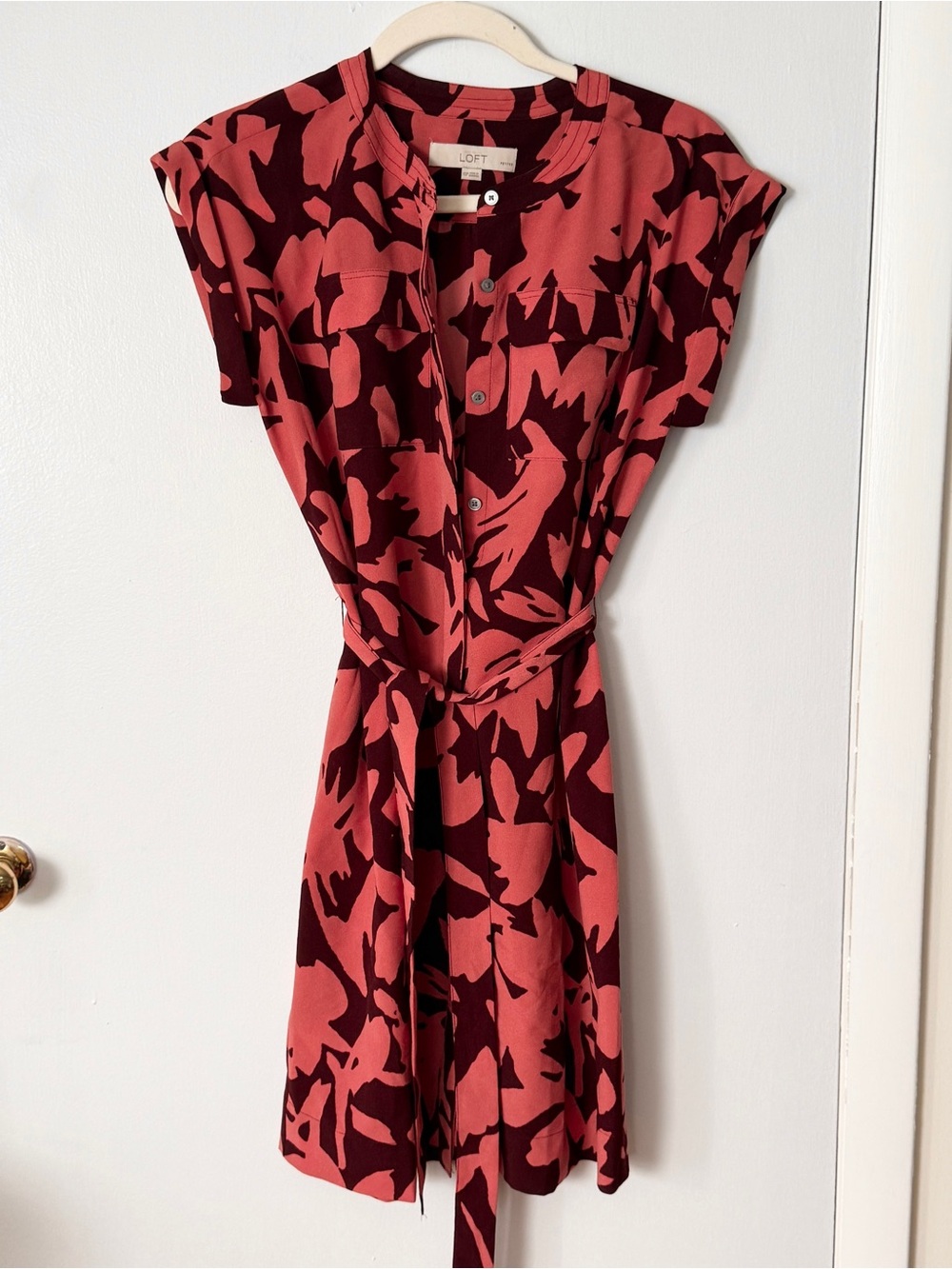LOFT Tie-Waist Button-Up Dress in Burgundy and Coral Floral - Picture 2 of 9